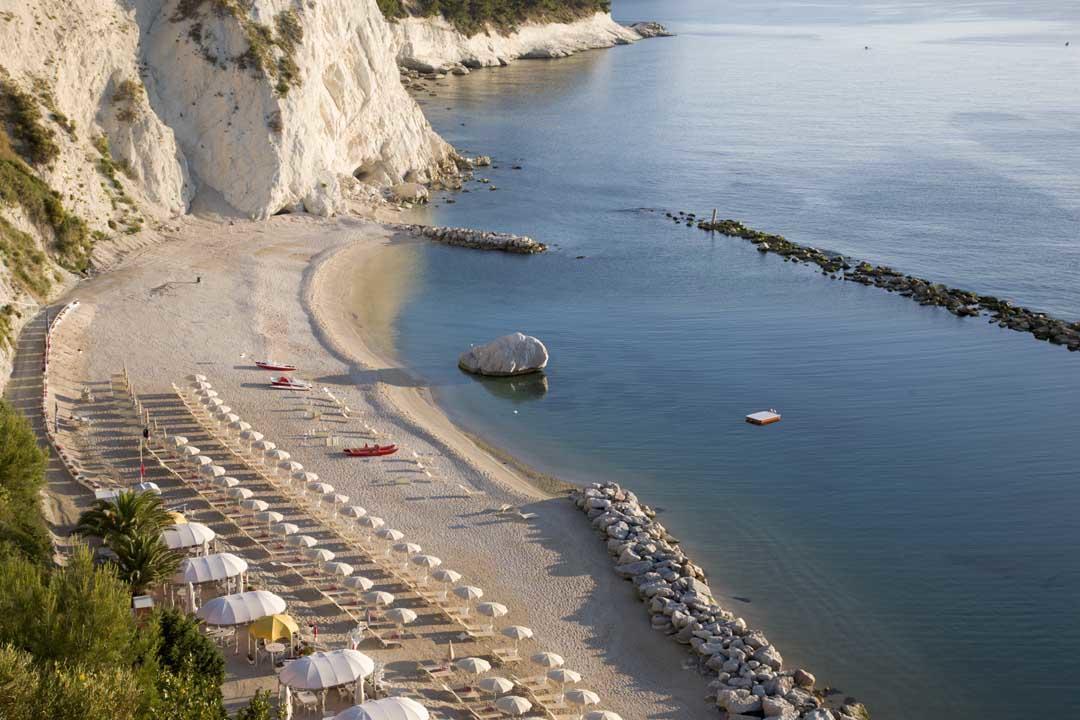 Hotel Eden Gigli نومانا المظهر الخارجي الصورة
