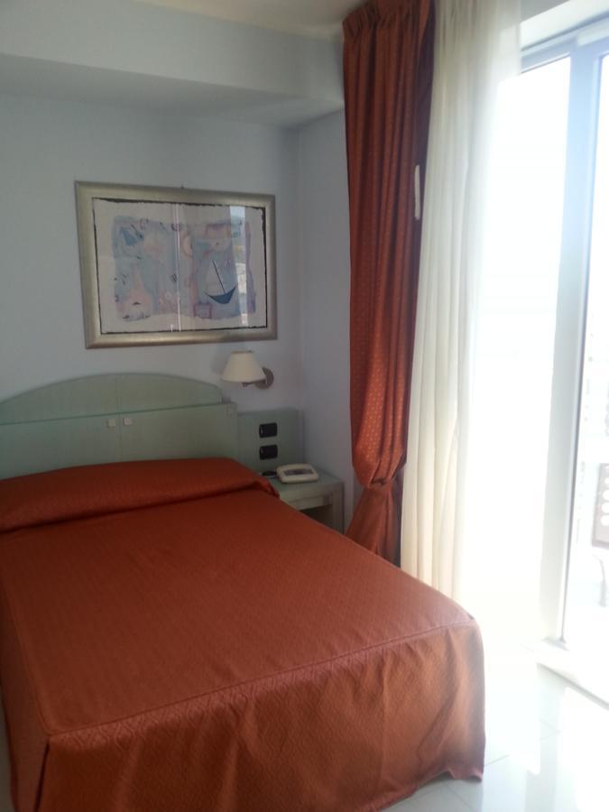 Hotel Eden Gigli نومانا المظهر الخارجي الصورة