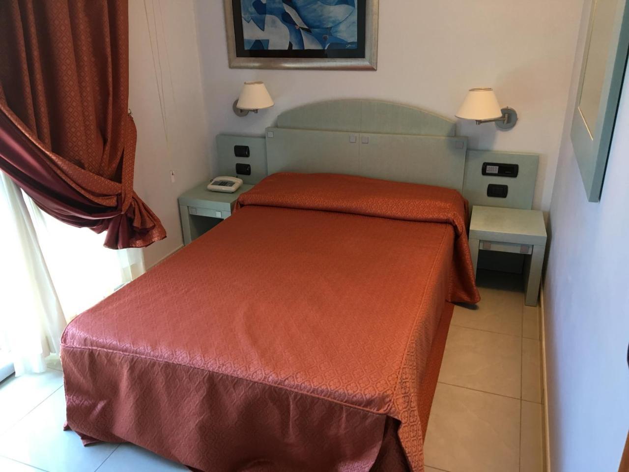 Hotel Eden Gigli نومانا المظهر الخارجي الصورة